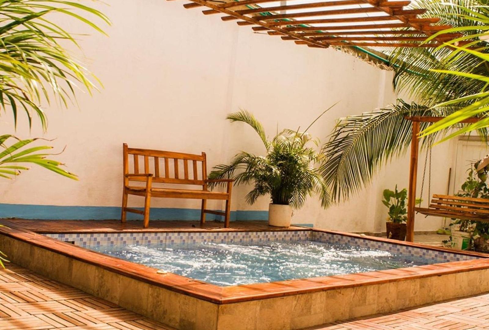 Pensión Hb2 Triple With Shared Bathroom