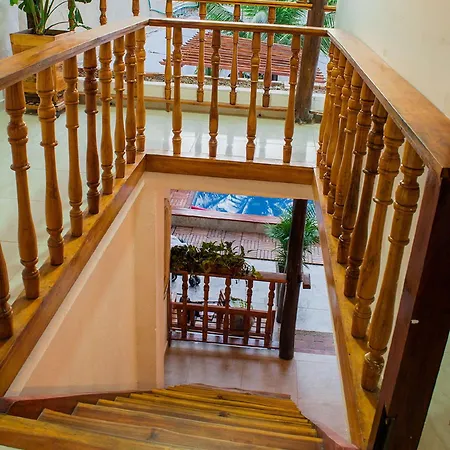 Hb2 Triple With Shared Bathroom Cartagena