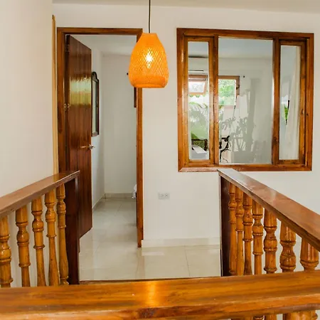 Guest house Hb2 Triple With Shared Bathroom *